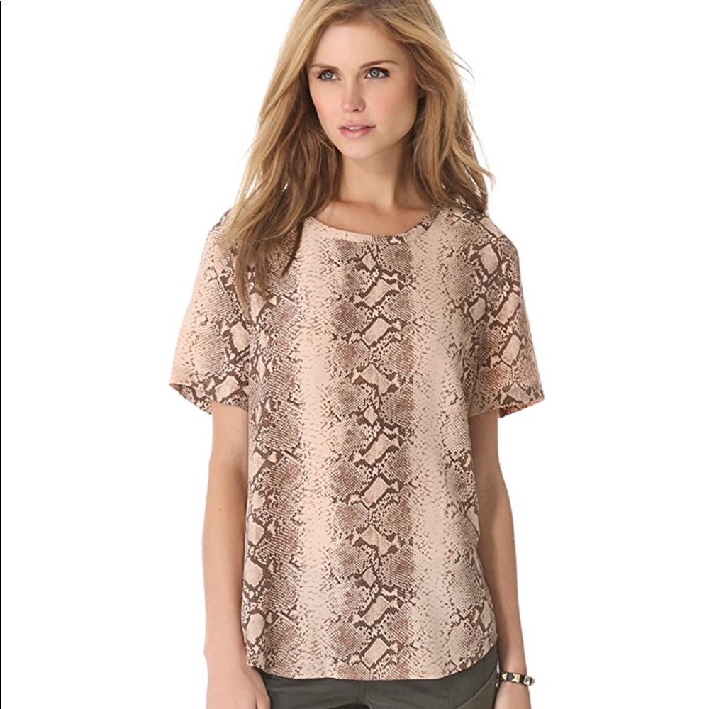 Equipment Riley Silk top  xs (fits like a small)